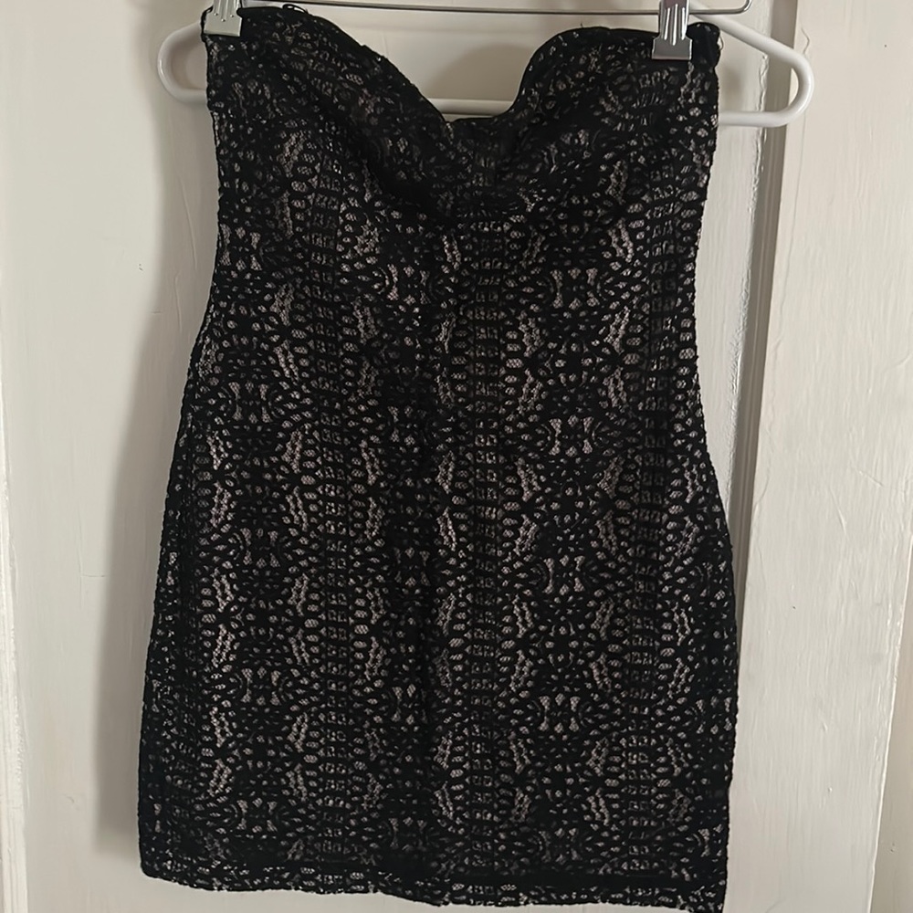 Sparkle and Fade size small black lace mini dress